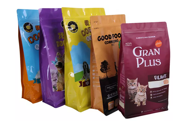 Custom Flat Bottom Pouch For PET Food